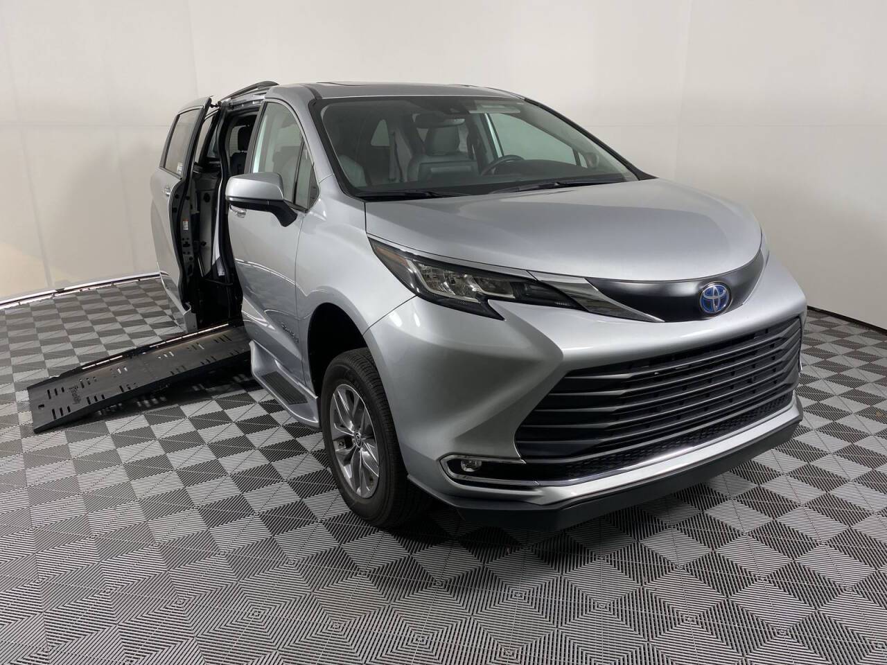 2022 Toyota Sienna