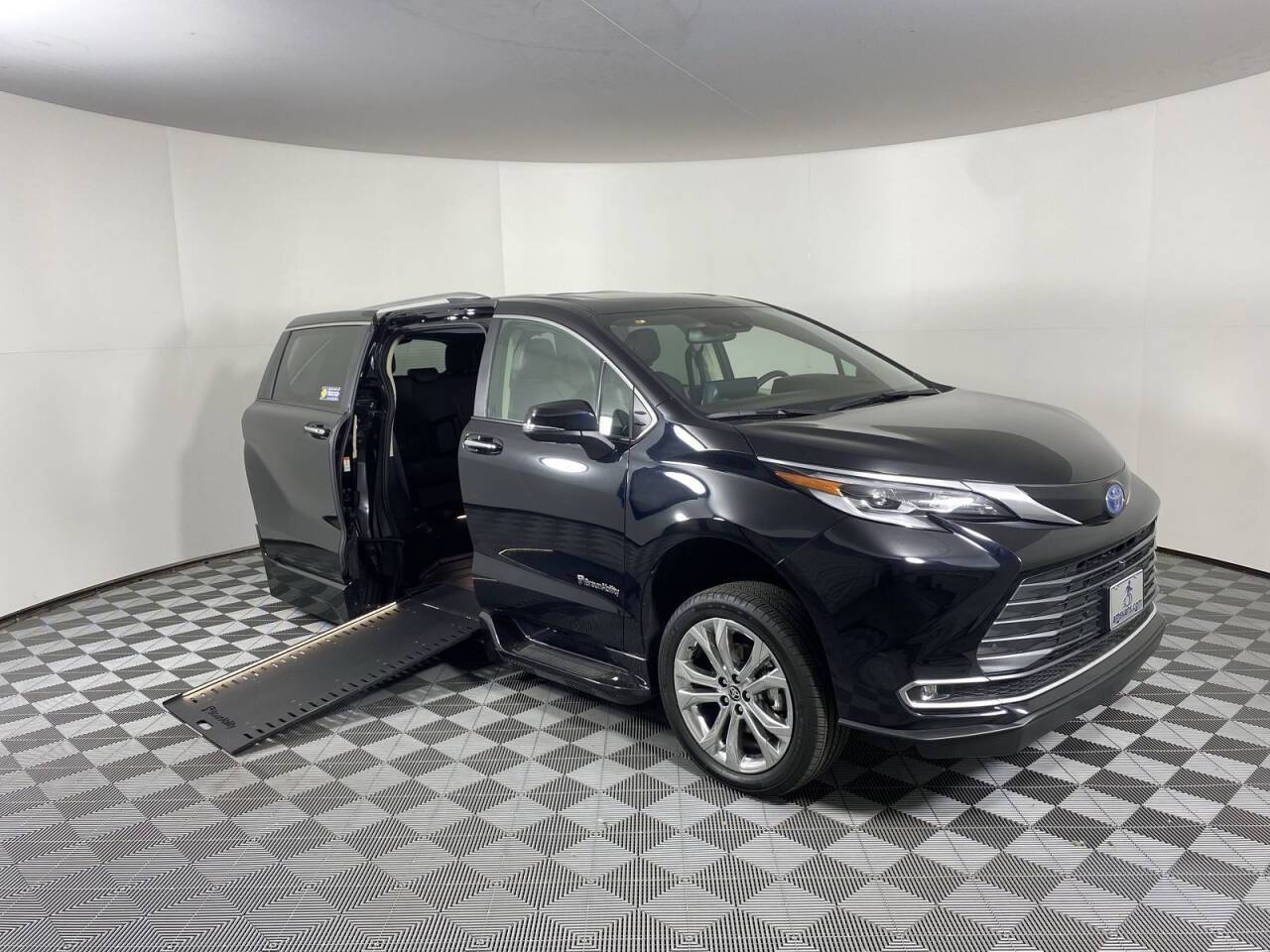 2022 Toyota Sienna