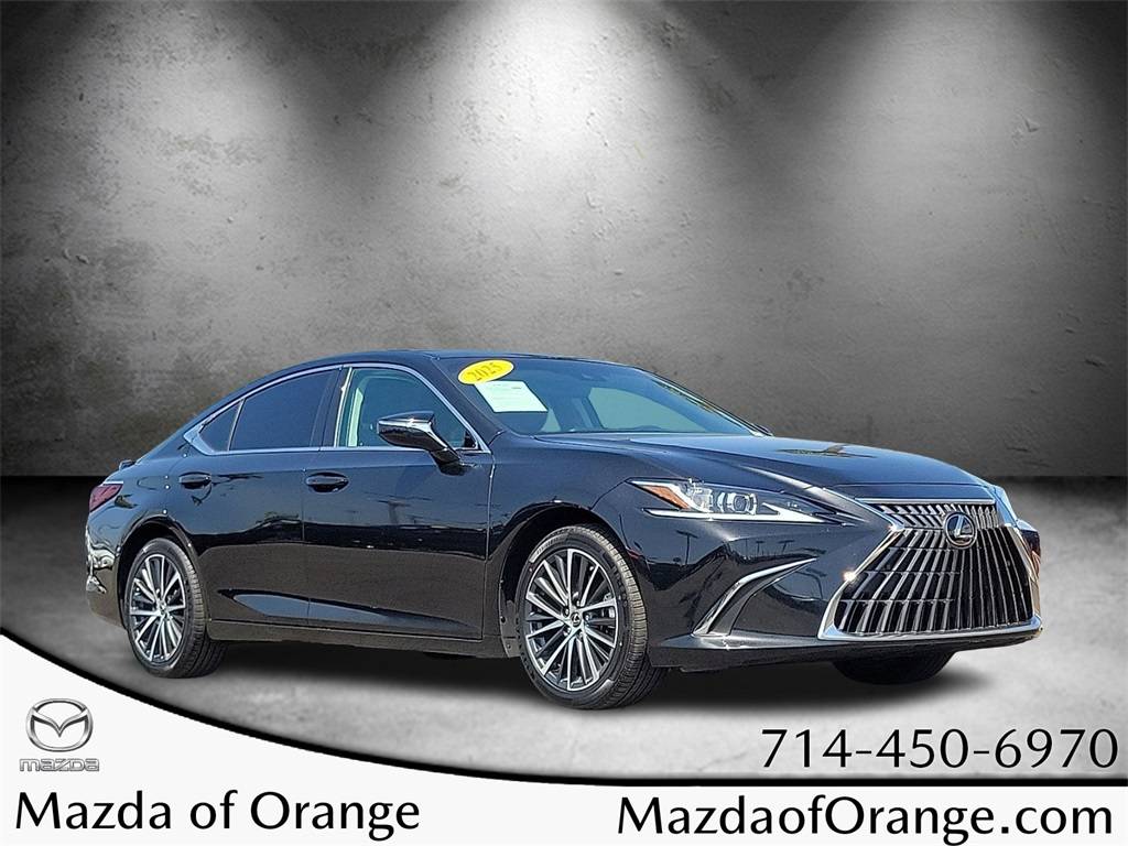 2025 Lexus ES