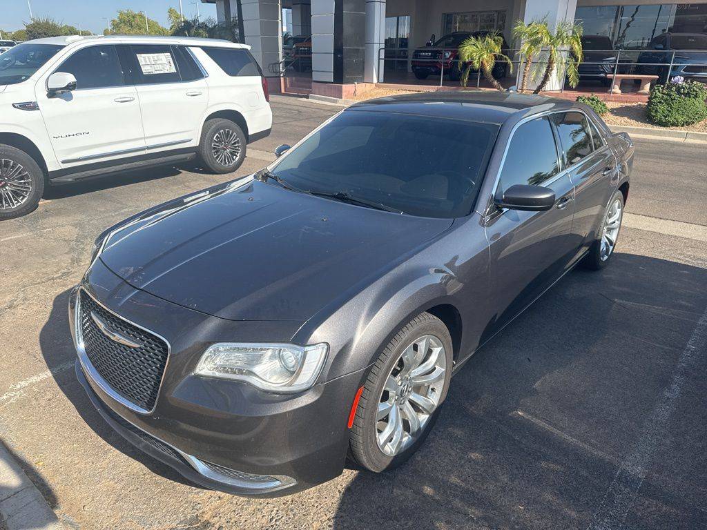 2016 Chrysler 300