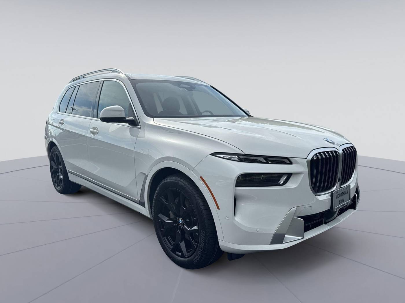 2023 BMW X7