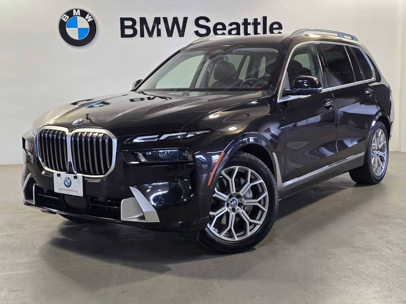 2023 BMW X7