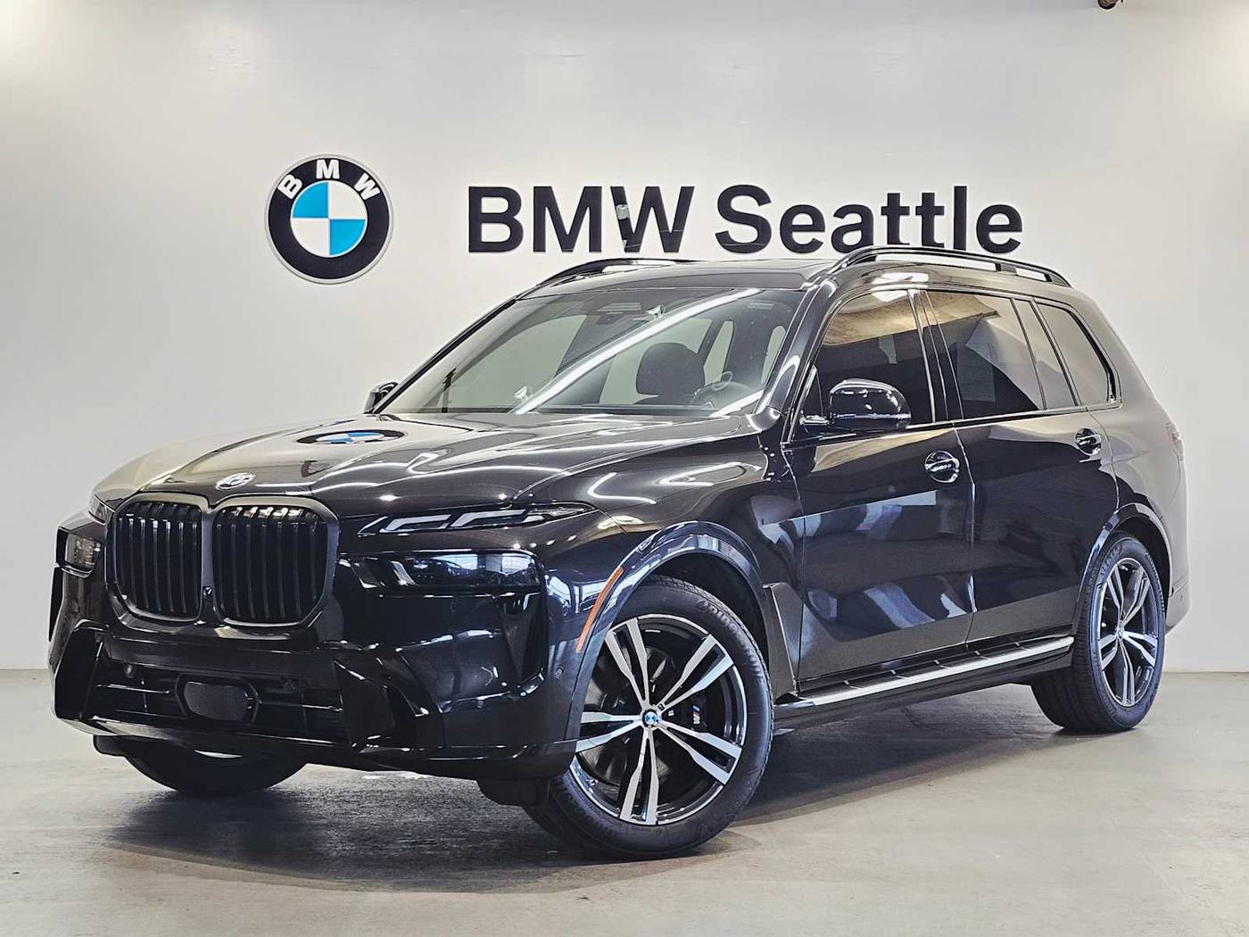 2023 BMW X7