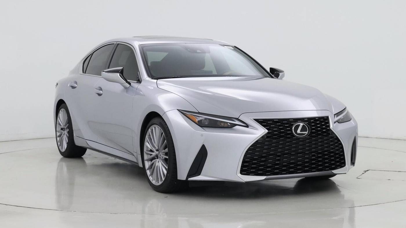2024 Lexus IS