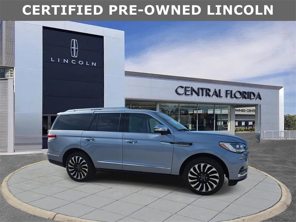 2022 Lincoln Navigator