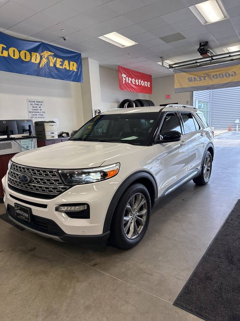 2020 Ford Explorer