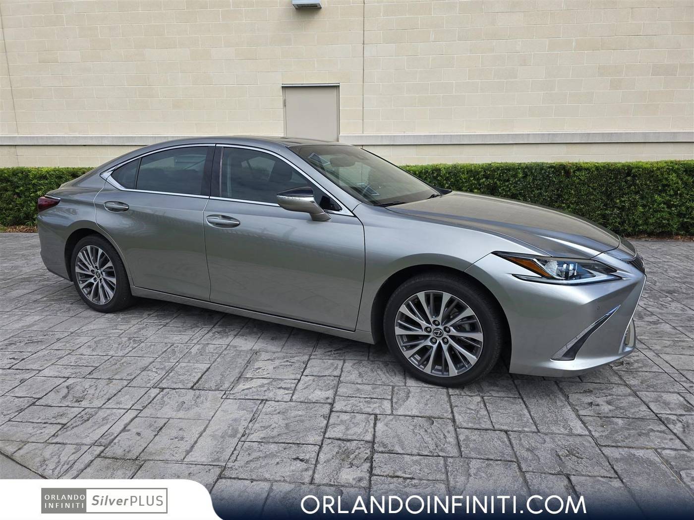 2021 Lexus ES