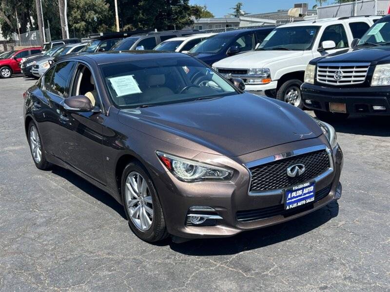 2014 Infiniti Q50