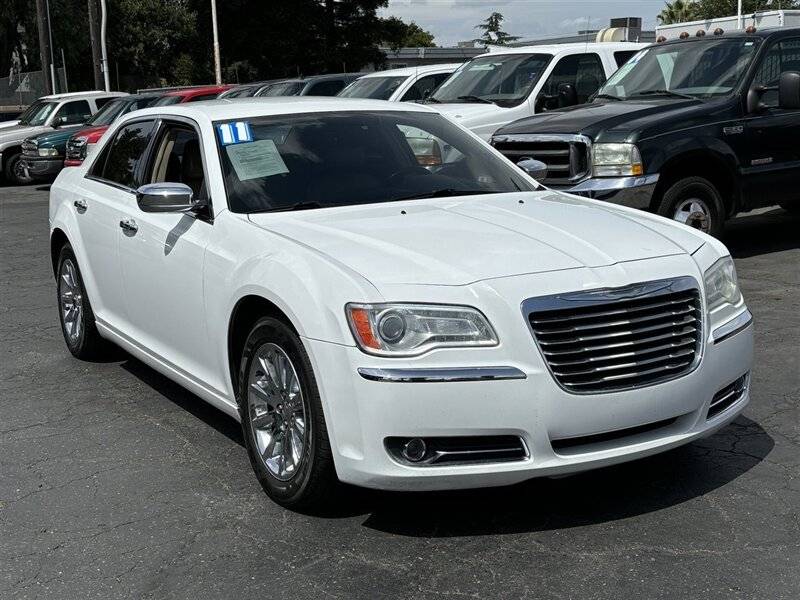 2011 Chrysler 300