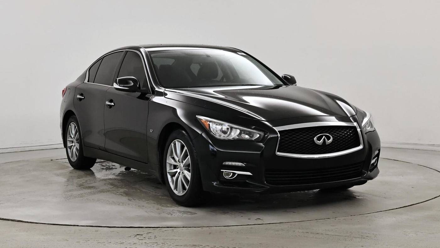 2015 Infiniti Q50
