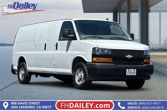 2022 Chevrolet Express Cargo Van