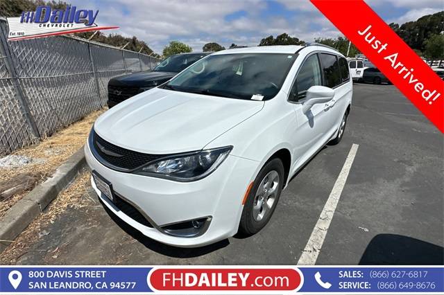 2017 Chrysler Pacifica