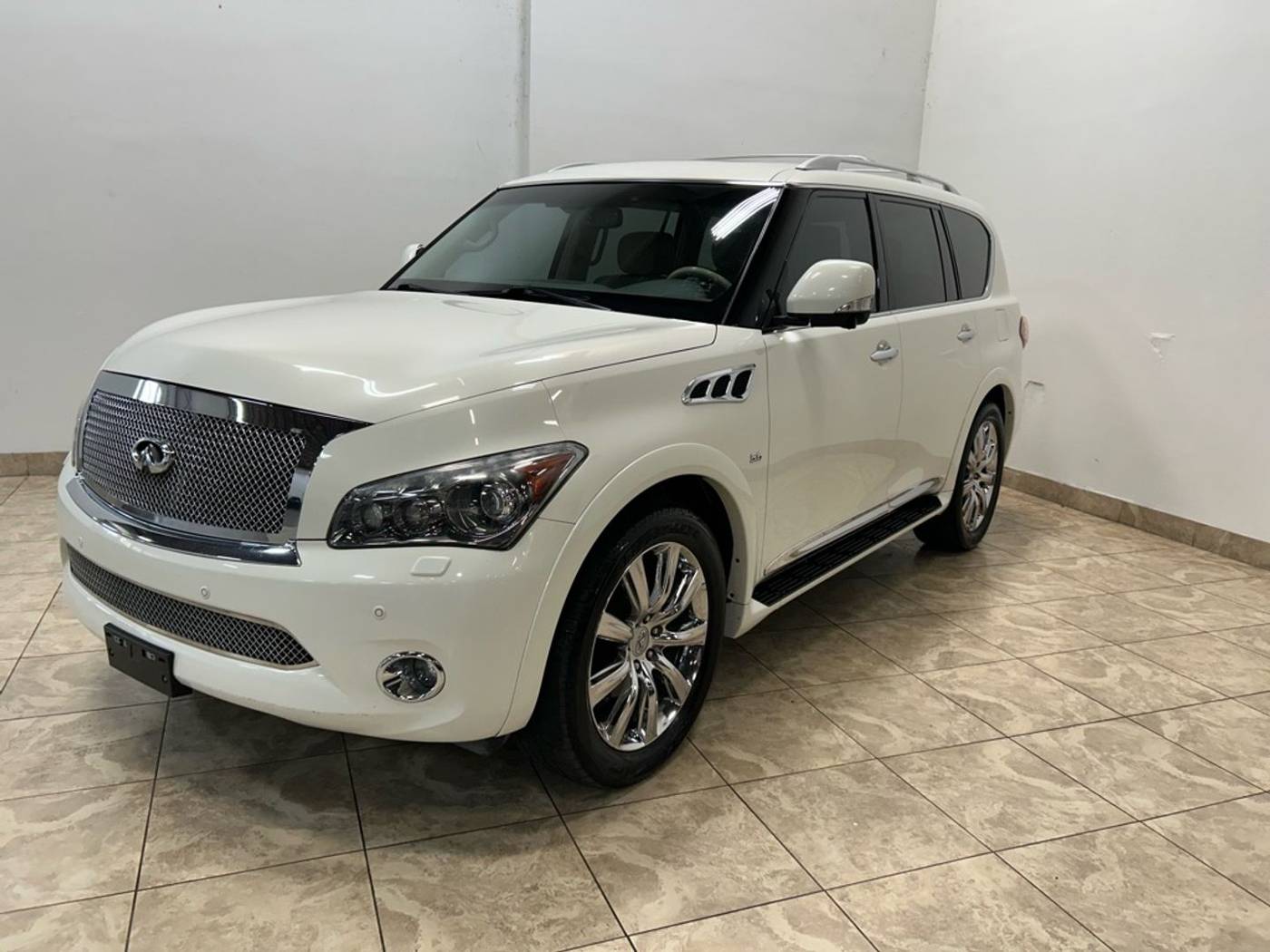 2014 Infiniti QX80