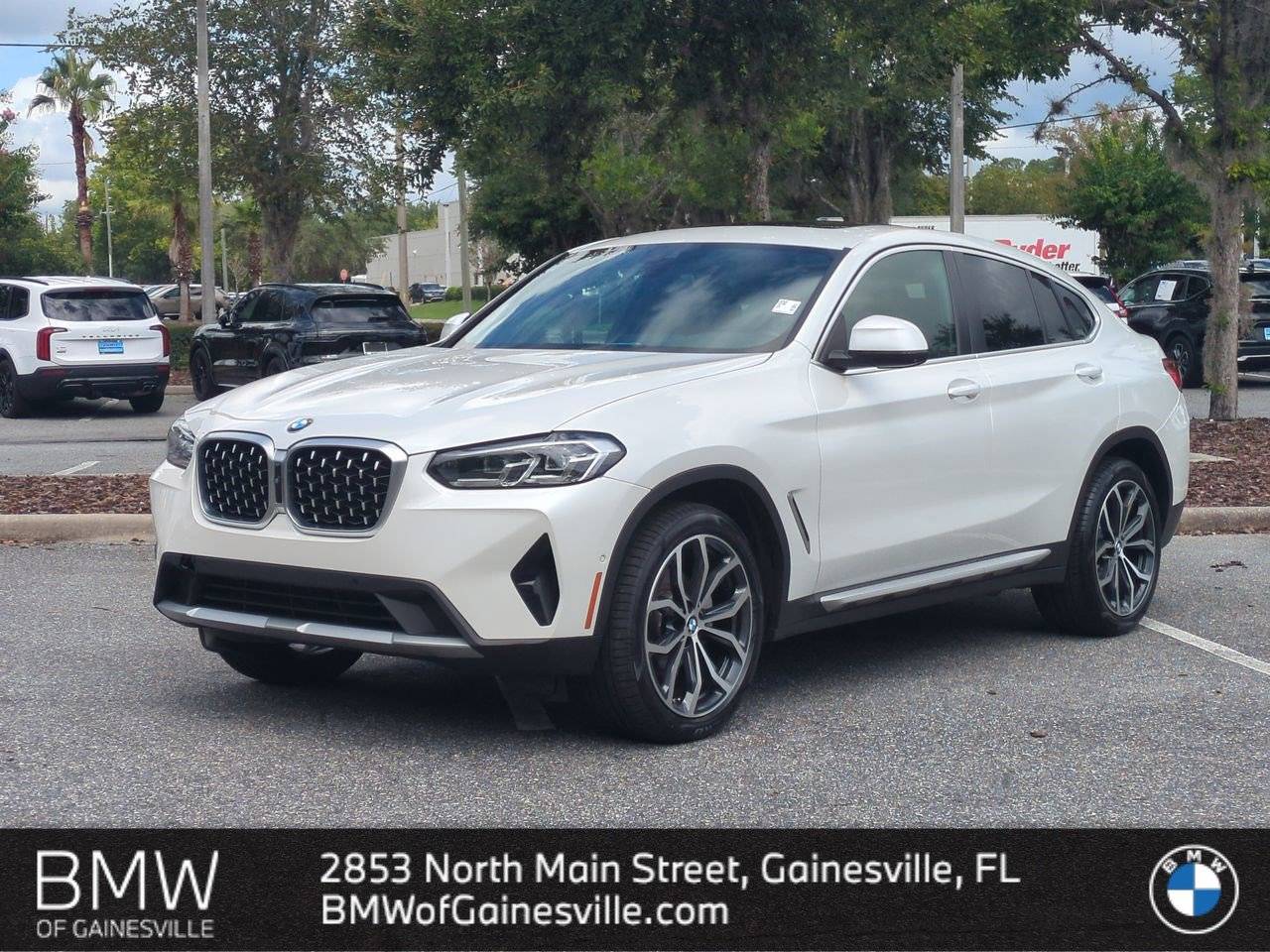 2022 BMW X4