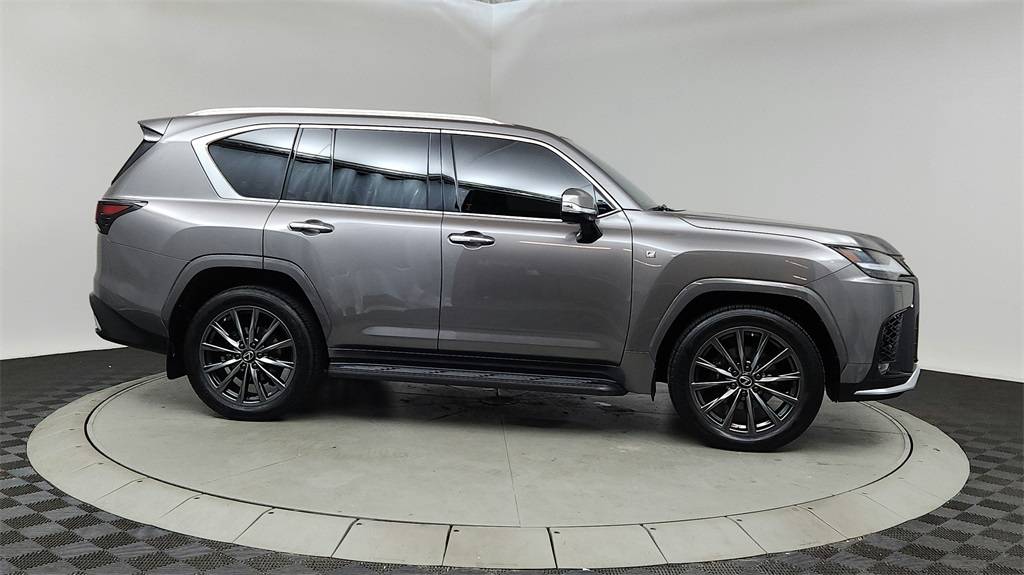2023 Lexus LX