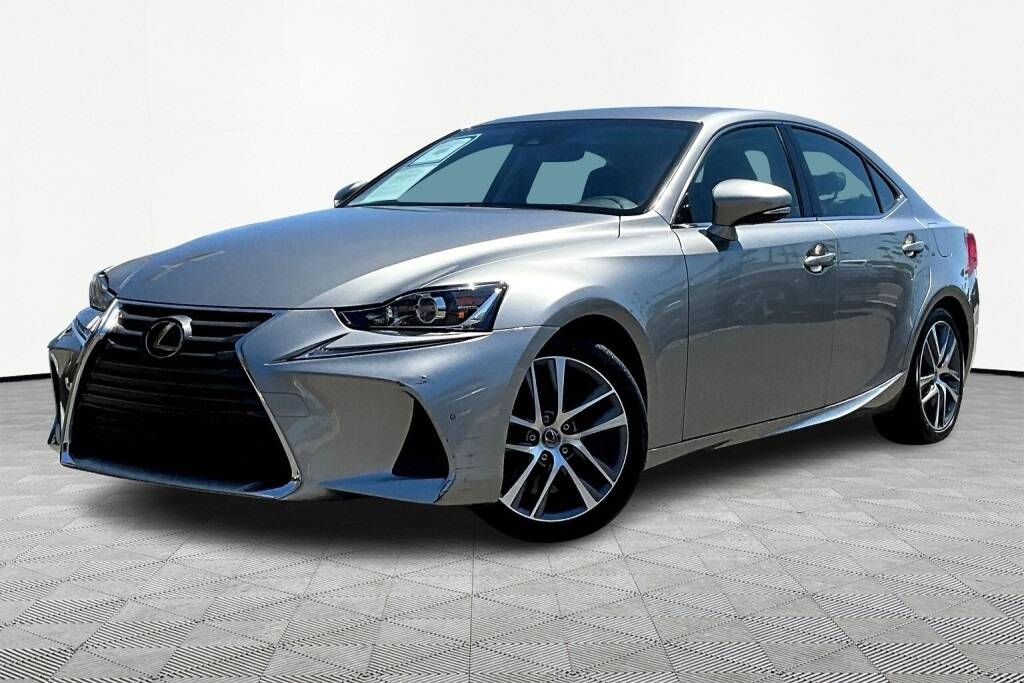 2020 Lexus IS