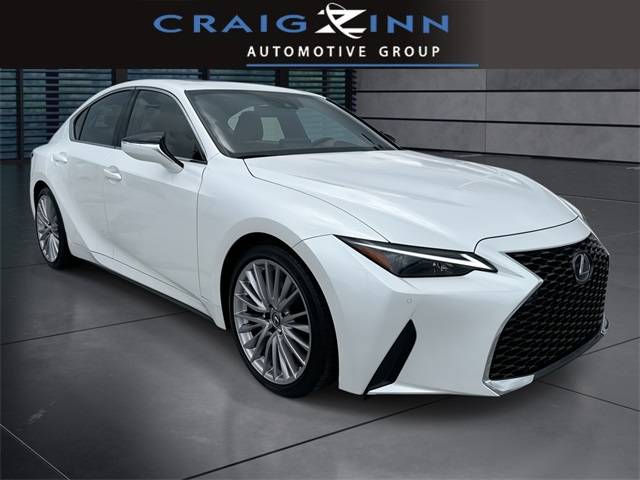 2023 Lexus IS