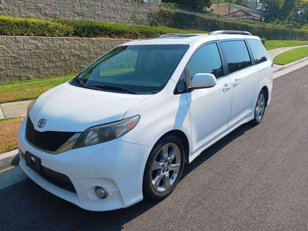 2012 Toyota Sienna
