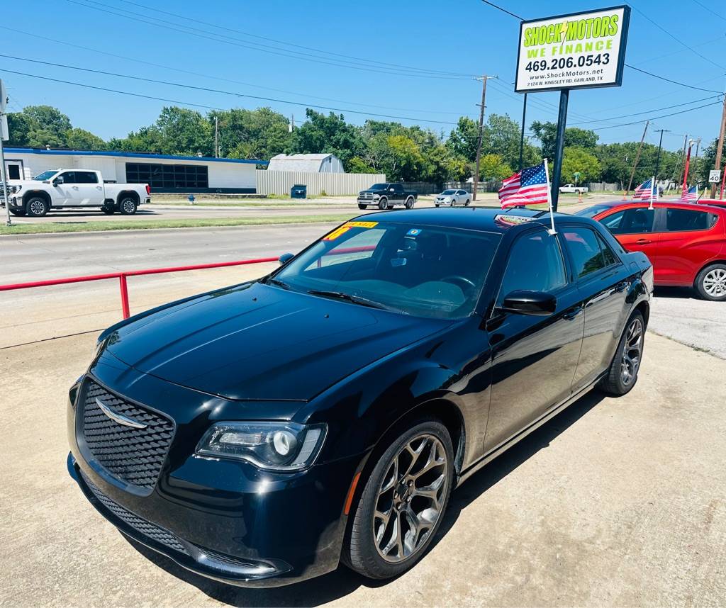 2018 Chrysler 300