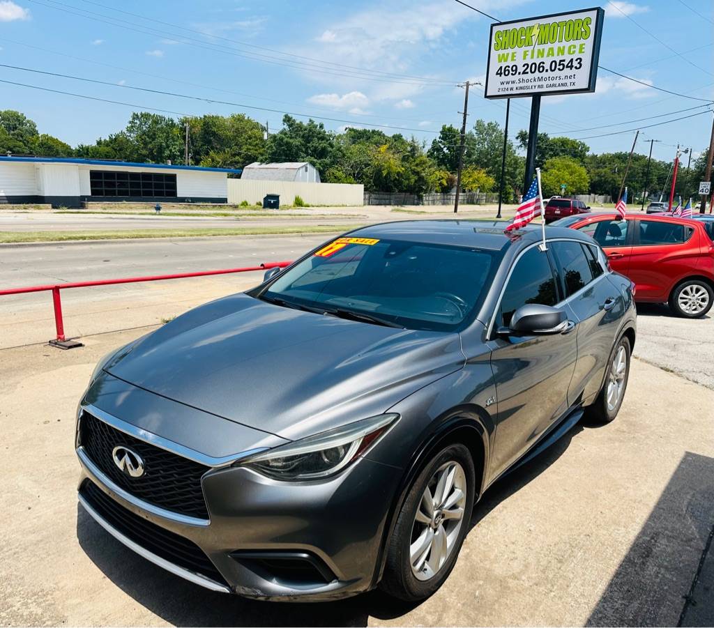 2017 Infiniti QX30