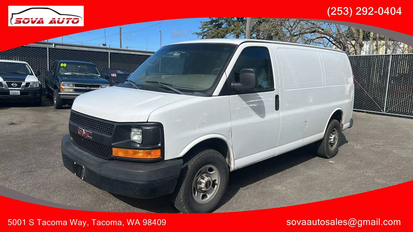 2014 GMC Savana Cargo Van