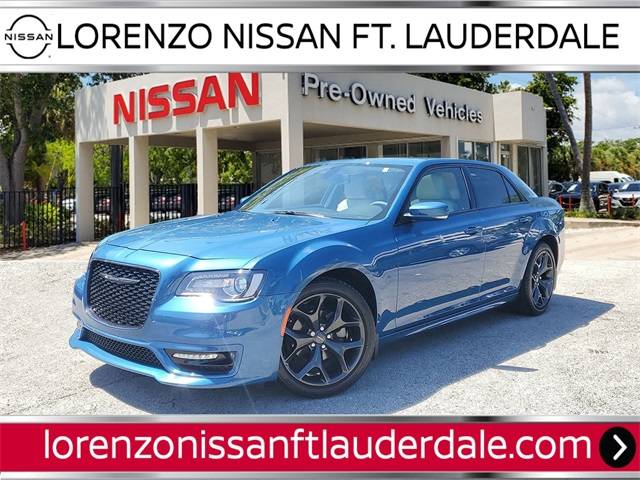 2023 Chrysler 300