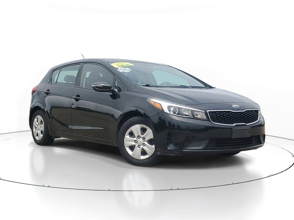 2017 Kia Forte5