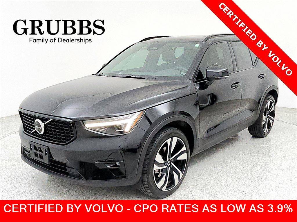 2024 Volvo XC40