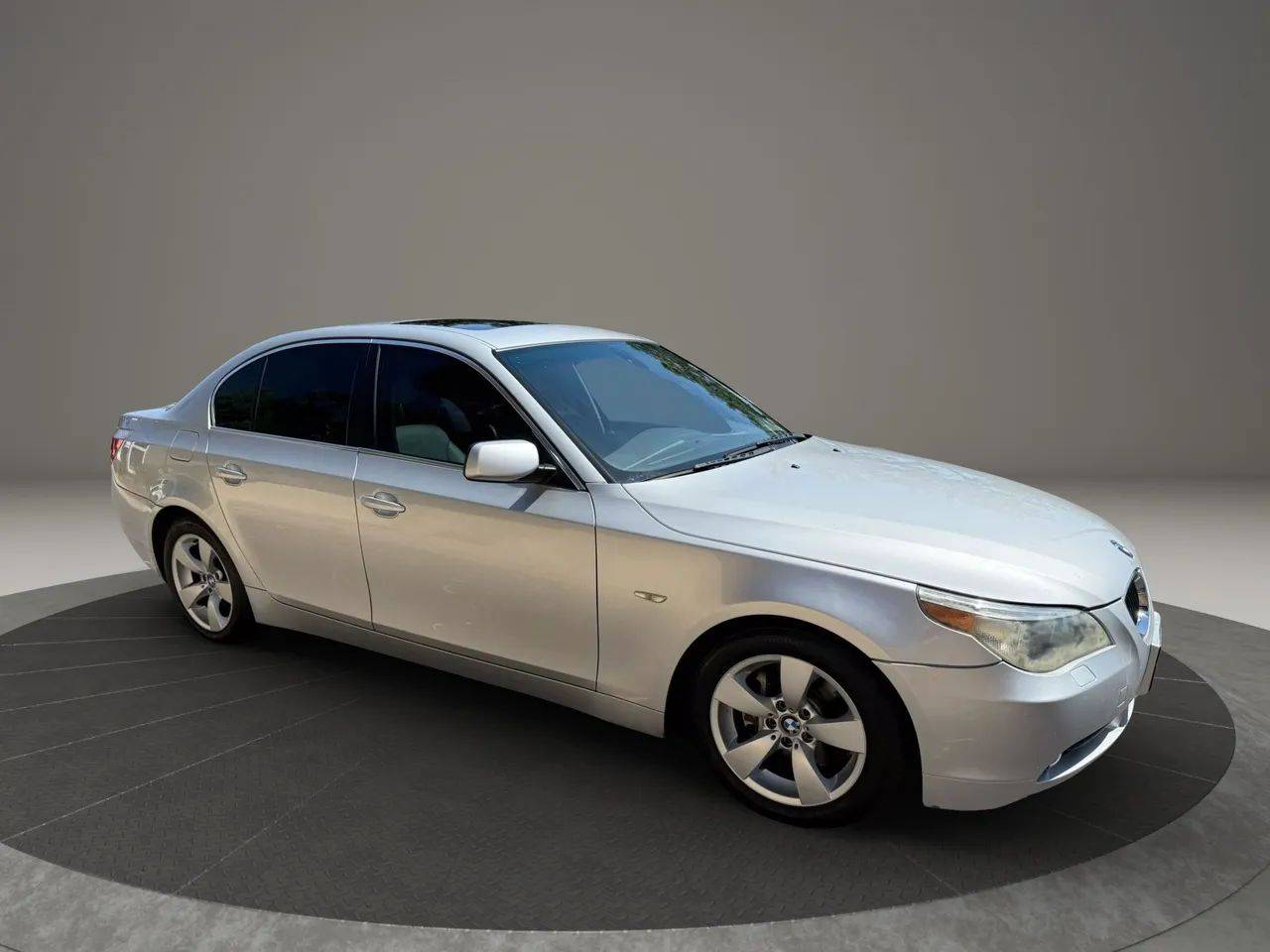 2005 BMW 5 Series