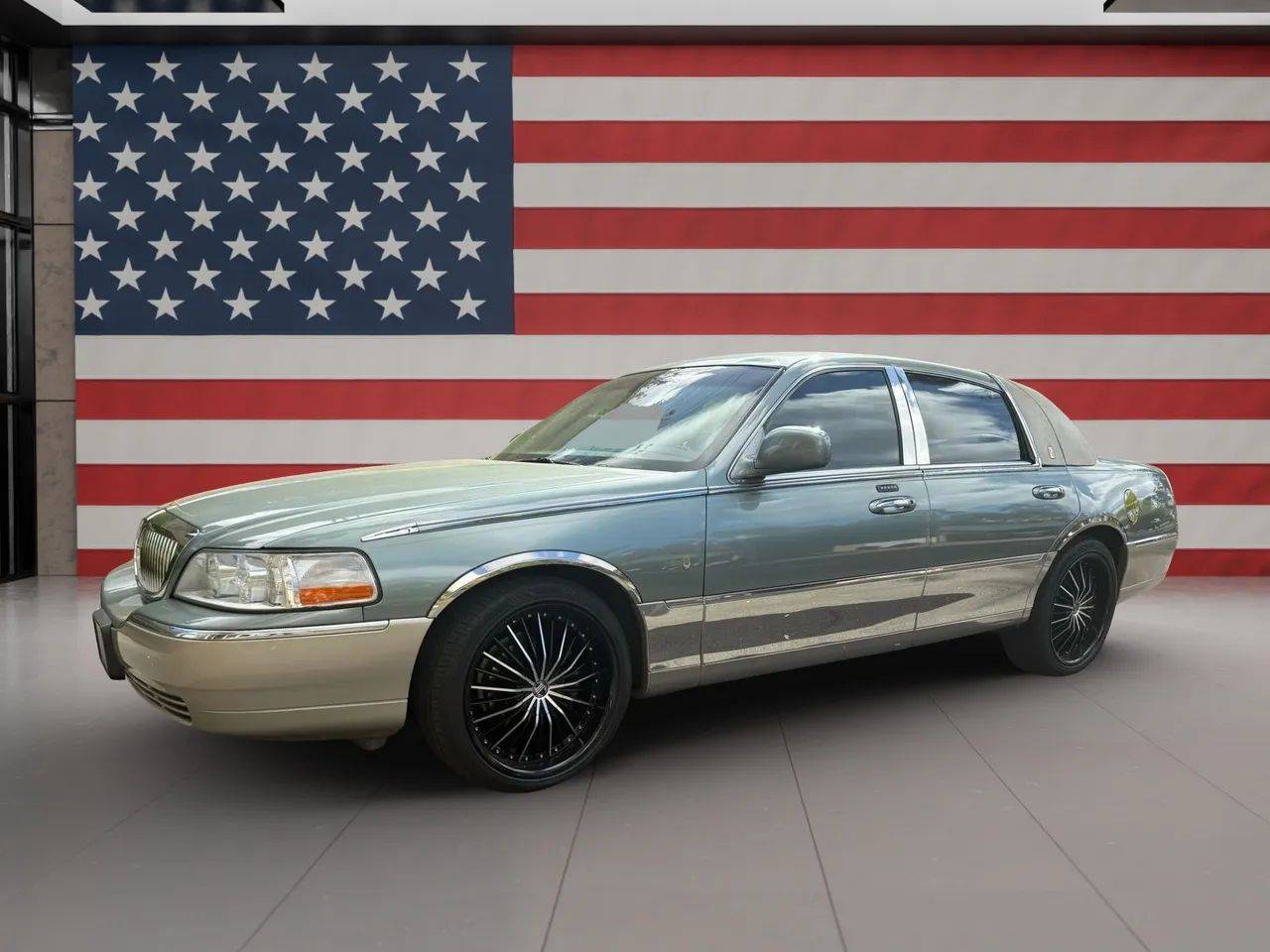 2006 Lincoln Town Car