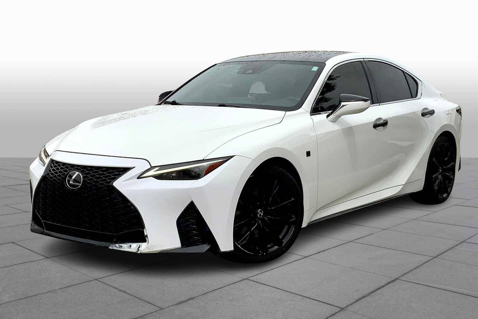 2023 Lexus IS