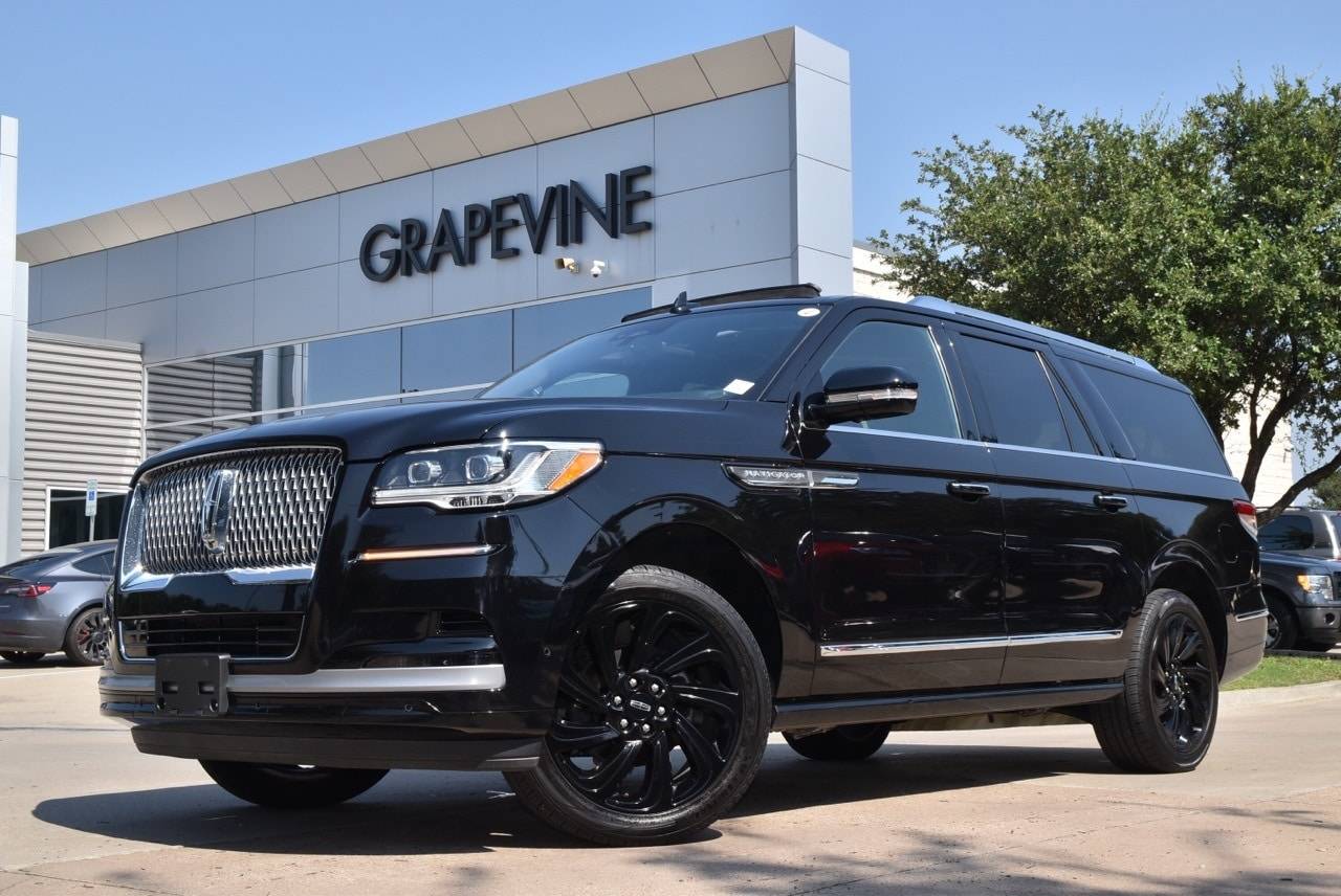 2022 Lincoln Navigator L