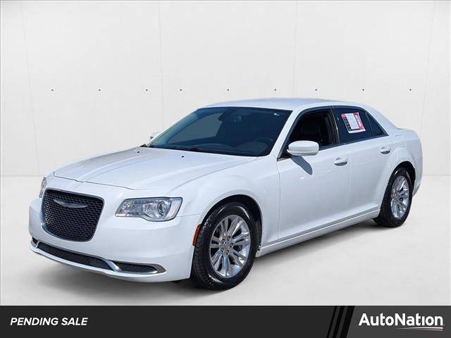 2017 Chrysler 300