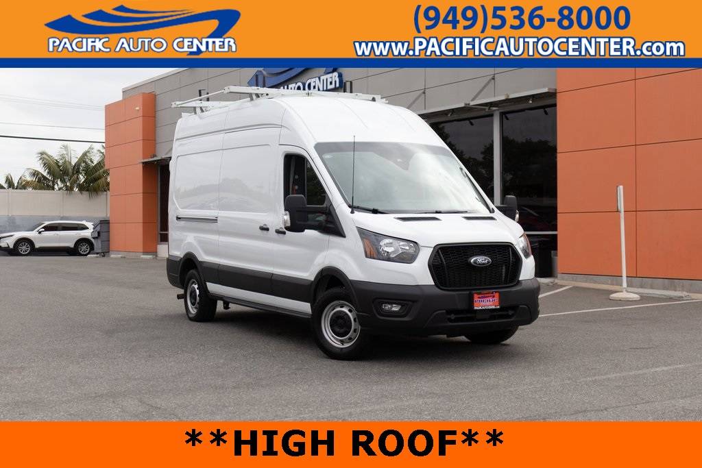 2023 Ford Transit Cargo Van