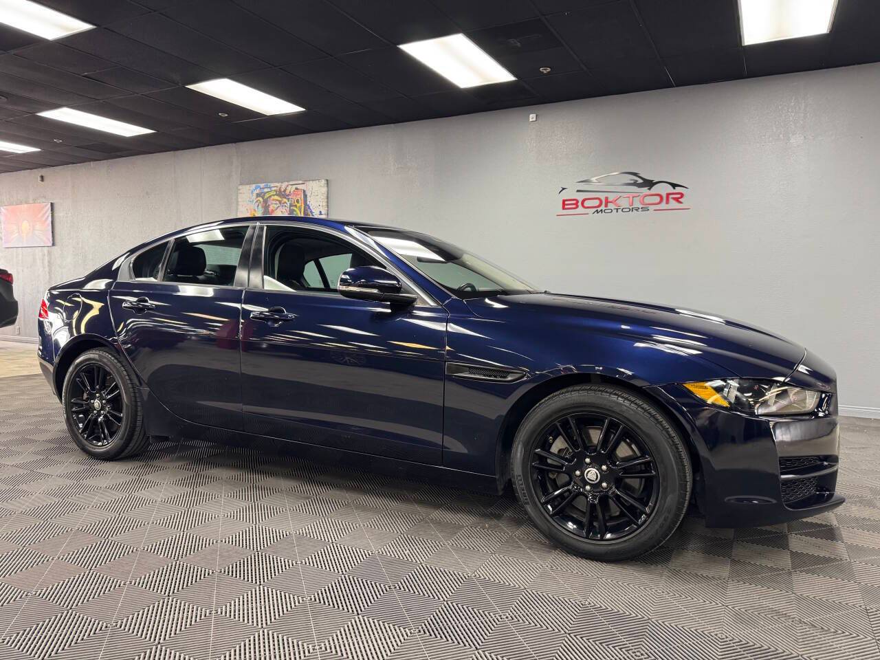 2018 Jaguar XE