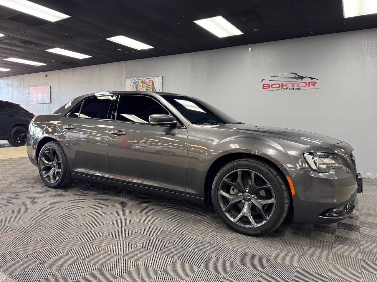2021 Chrysler 300