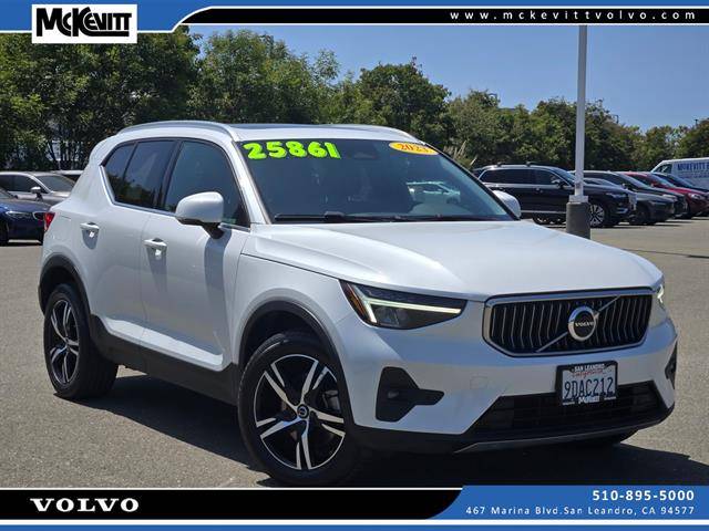 2023 Volvo XC40