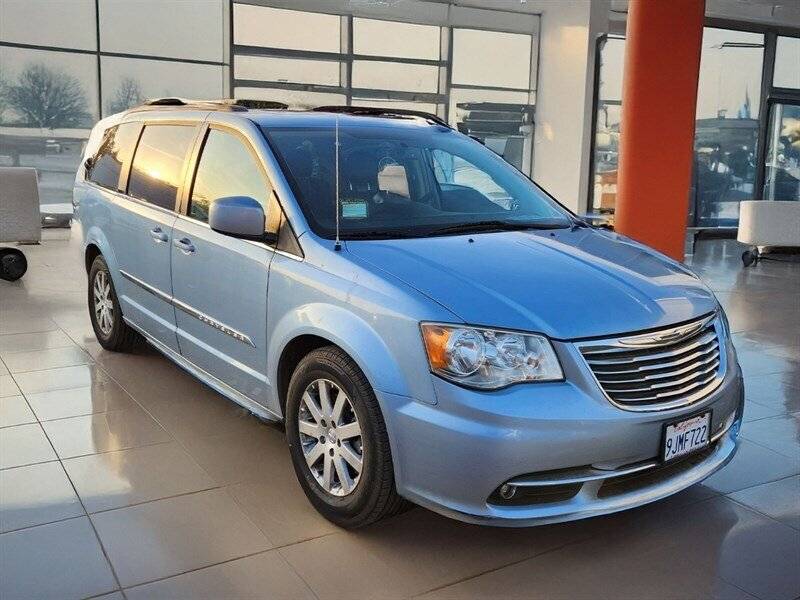 2013 Chrysler Town & Country