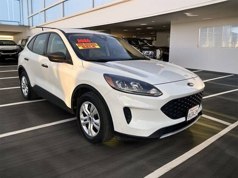 2020 Ford Escape