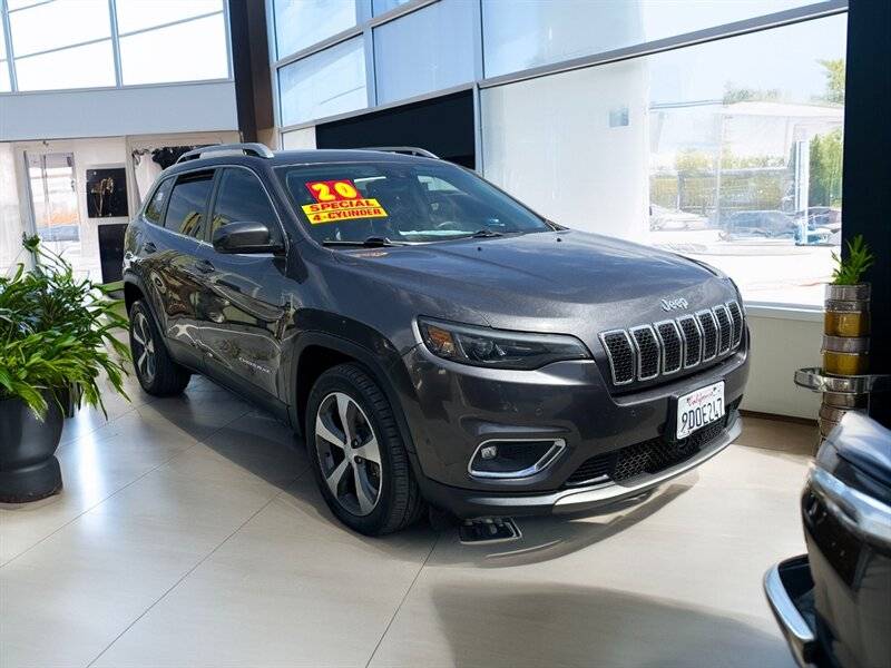 2020 Jeep Cherokee