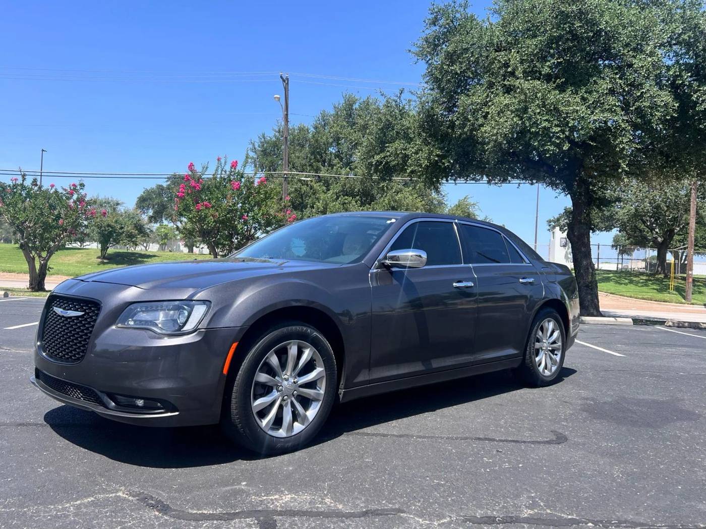 2019 Chrysler 300
