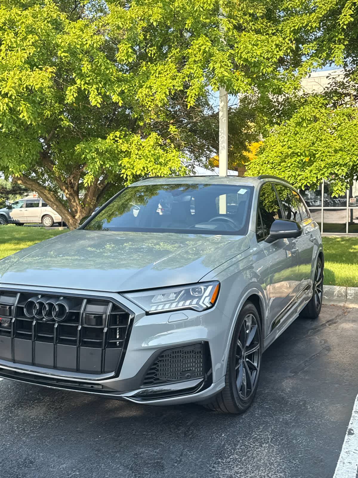 2022 Audi SQ7