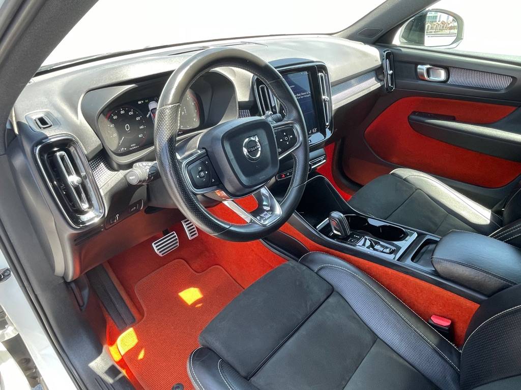 2019 Volvo XC40