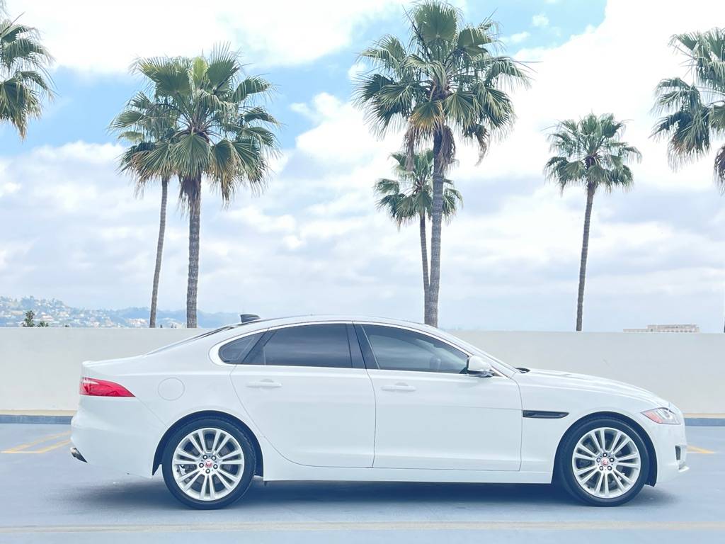 2018 Jaguar XF