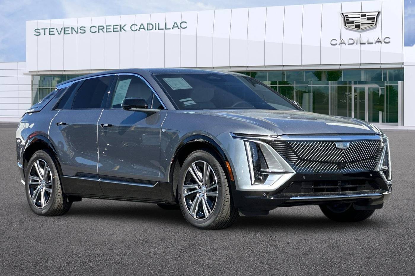 2025 Cadillac Lyriq
