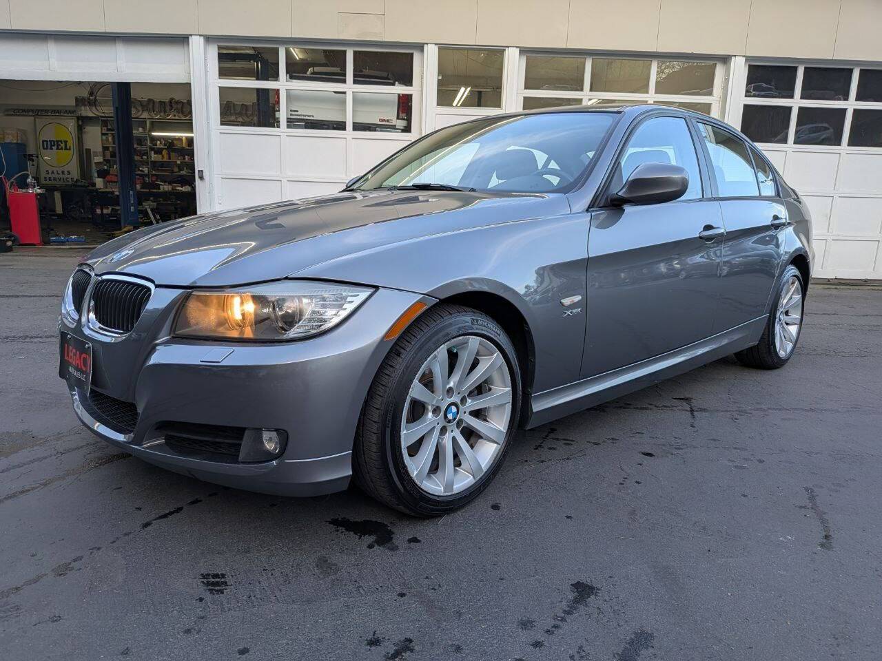 2011 BMW 3 Series
