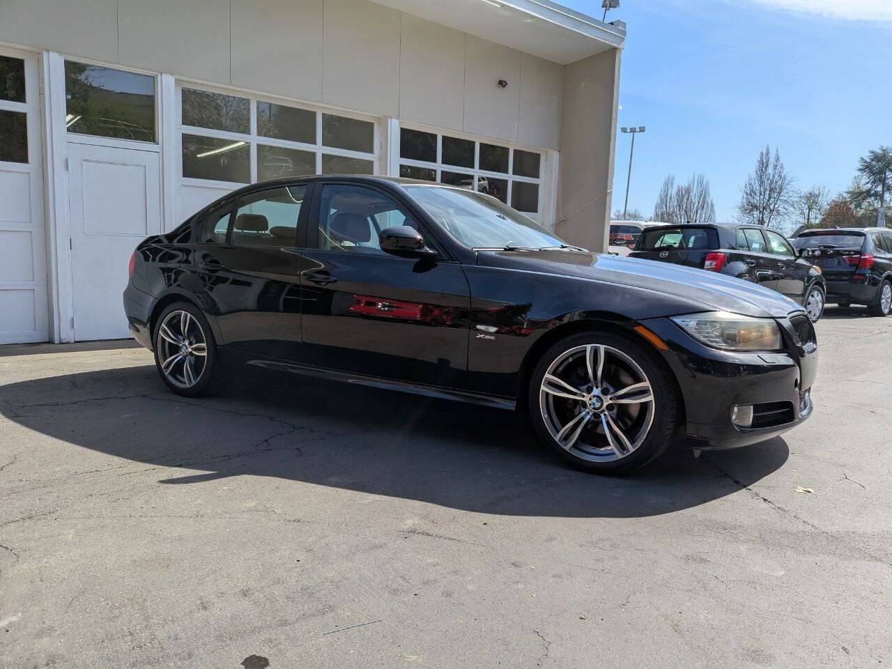 2011 BMW 3 Series