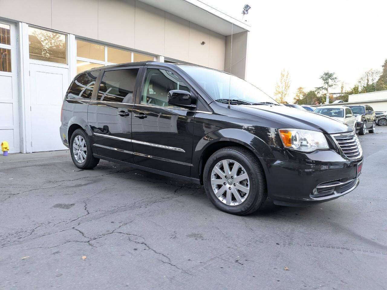 2014 Chrysler Town & Country