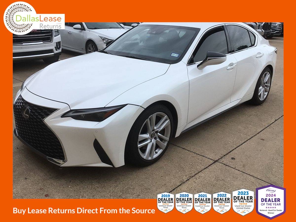 2021 Lexus IS