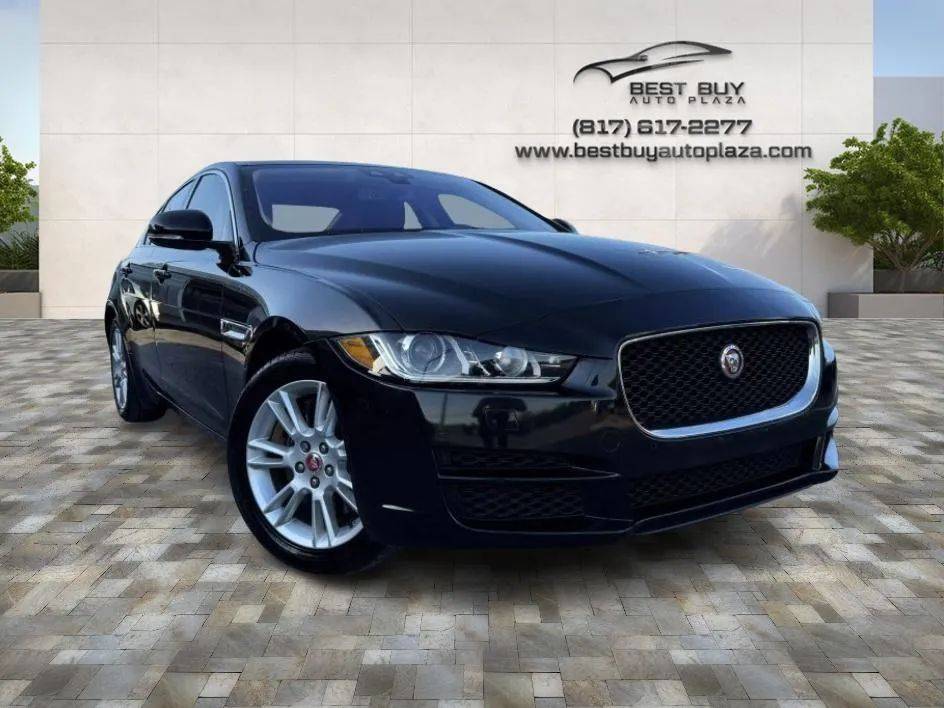 2018 Jaguar XE